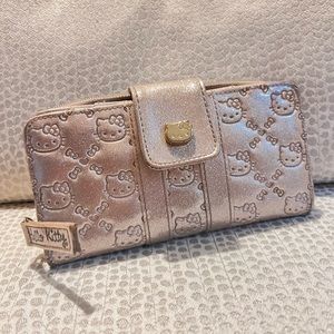 Hello Kitty wallet